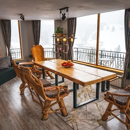 Appartement House Proctor Stoykite