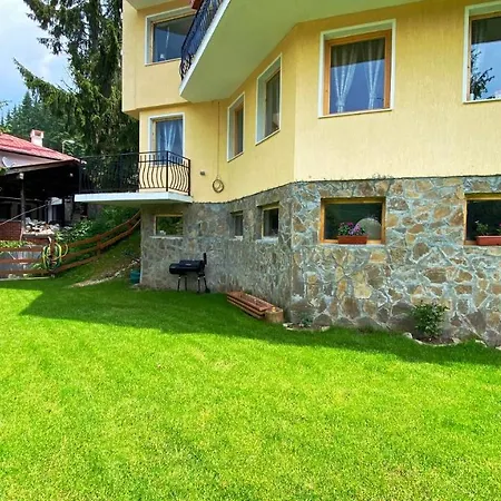 Appartement House Proctor Stoykite