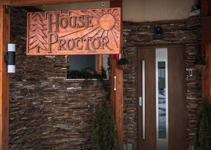 Apartment House Proctor *