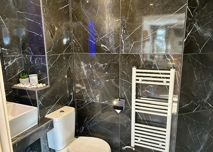 House Proctor Apartamento Stoykite